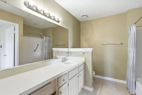 Купить кондоминиум в Сарасота, Флорида 8 комнат, 103.96м2, № 2117521 - фото 19