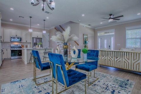Villa ou maison à vendre à Oxford, Floride: 4 chambres, 225.38 m2 № 1879496 - photo 8