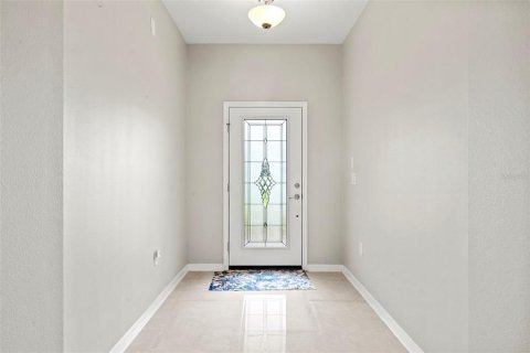 House in Spring Hill, Florida 5 bedrooms, 293.11 sq.m. № 2099414 - photo 9