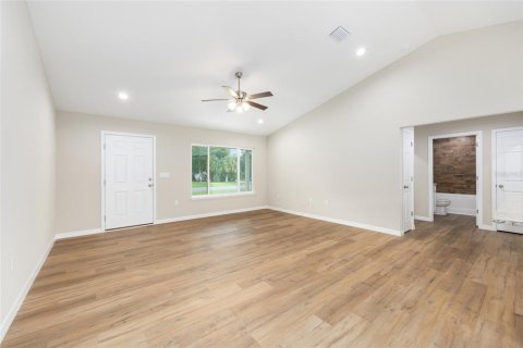Casa en venta en Silver Springs Shores, Florida, 3 dormitorios, 127.37 m2 № 1789196 - foto 7