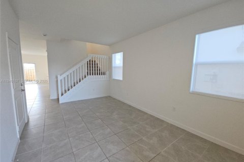 Touwnhouse à louer à Homestead, Floride: 3 chambres, 157.47 m2 № 1997155 - photo 11