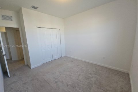 Touwnhouse à louer à Homestead, Floride: 3 chambres, 157.47 m2 № 1997155 - photo 19