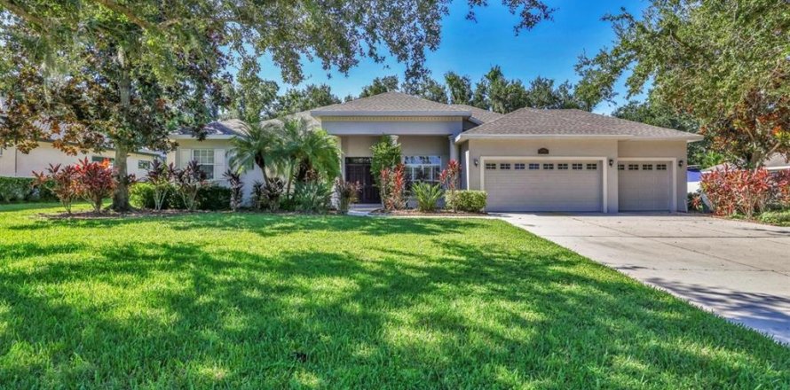 Villa ou maison à Bradenton, Floride 4 chambres, 285.67 m2 № 1901560