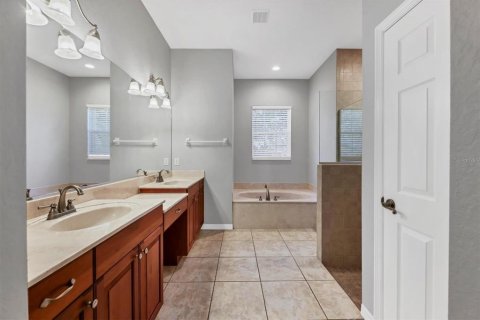 Villa ou maison à vendre à Bradenton, Floride: 4 chambres, 285.67 m2 № 1901560 - photo 27