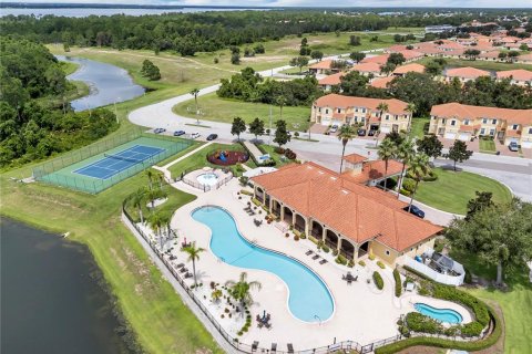 Casa en venta en Kissimmee, Florida, 2 dormitorios, 85.75 m2 № 1915312 - foto 19