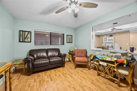 Copropriété à vendre à Casselberry, Floride: 3 chambres, 164.44 m2 № 1822644 - photo 11