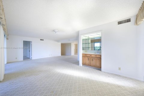 Condominio en venta en Palm Beach Gardens, Florida, 2 dormitorios, 140.38 m2 № 1710254 - foto 12