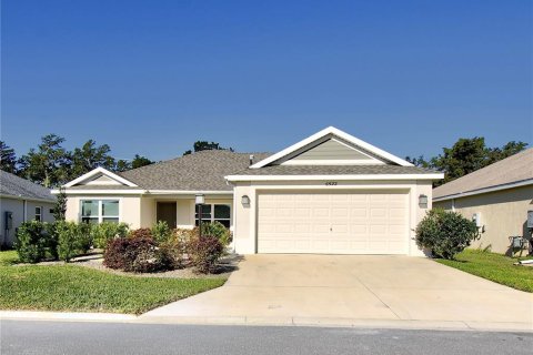 House in The Villages, Florida 3 bedrooms, 144.83 sq.m. № 2203412 - photo 3