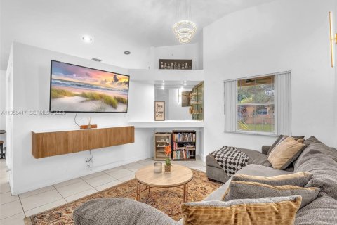 House in Fort Lauderdale, Florida 4 bedrooms, 173.91 sq.m. № 2021931 - photo 20