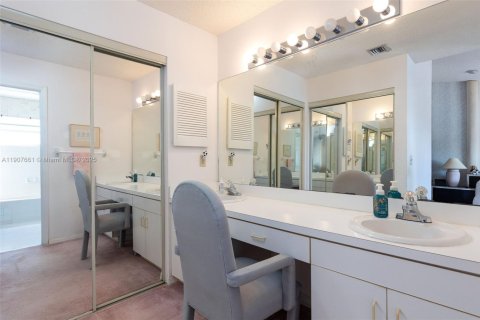 Villa ou maison à vendre à Davie, Floride: 3 chambres, 168.99 m2 № 1963944 - photo 21