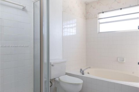 Villa ou maison à vendre à Davie, Floride: 3 chambres, 168.99 m2 № 1963944 - photo 22