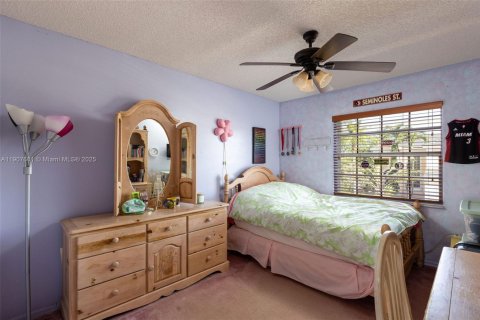 Villa ou maison à vendre à Davie, Floride: 3 chambres, 168.99 m2 № 1963944 - photo 18