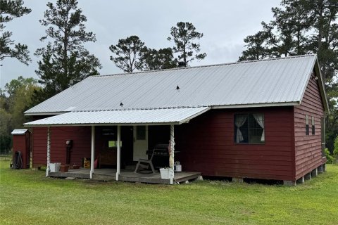 House in Alachua, Florida 2 bedrooms, 106.28 sq.m. № 1584428 - photo 1