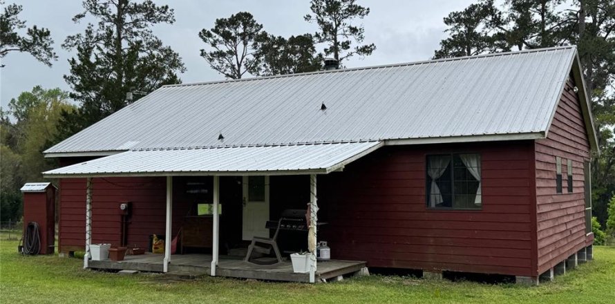 House in Alachua, Florida 2 bedrooms, 106.28 sq.m. № 1584428