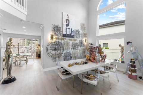 Villa ou maison à vendre à Miramar, Floride: 6 chambres, 384.34 m2 № 2025544 - photo 7