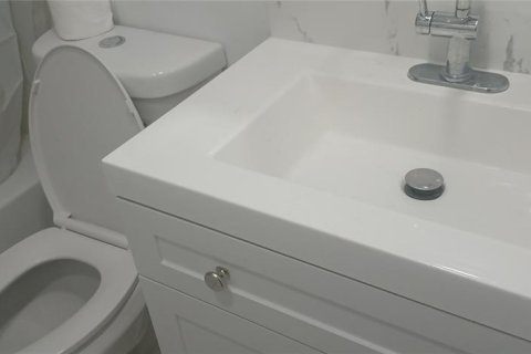 Купить виллу или дом в Тарпон-Спрингс, Флорида 8 комнат, 151.52м2, № 2237467 - фото 13