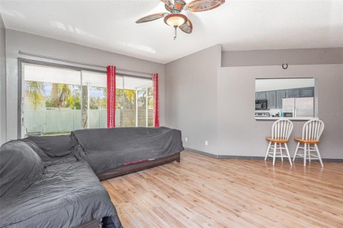 Villa ou maison à vendre à Titusville, Floride: 4 chambres, 156.35 m2 № 1883398 - photo 5