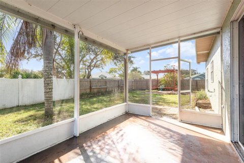 Villa ou maison à vendre à Titusville, Floride: 4 chambres, 156.35 m2 № 1883398 - photo 25