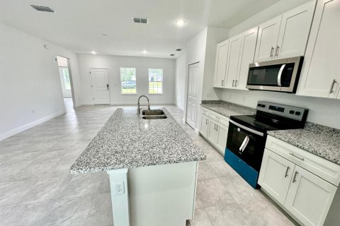 Casa en venta en Citrus Springs, Florida, 4 dormitorios, 146.79 m2 № 1351461 - foto 8