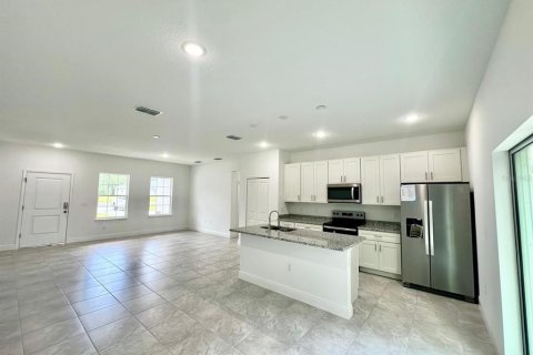 Casa en venta en Citrus Springs, Florida, 4 dormitorios, 146.79 m2 № 1351461 - foto 7