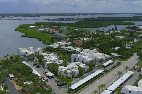 Condo in Englewood, Florida, 2 bedrooms  № 667319 - photo 27