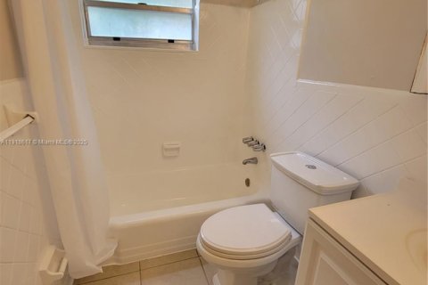 Appartement à louer à Miami Beach, Floride: 1 chambre, 65.03 m2 № 1974626 - photo 15