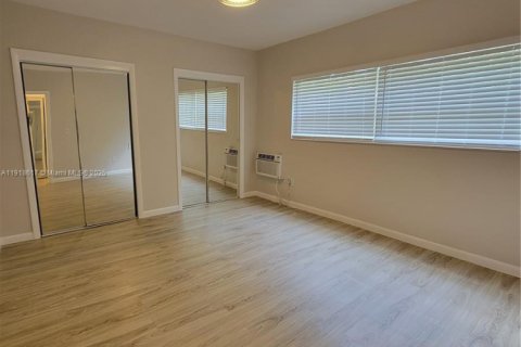 Appartement à louer à Miami Beach, Floride: 1 chambre, 65.03 m2 № 1974626 - photo 17