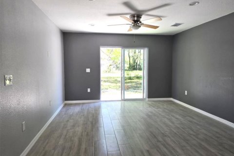 Commercial property in Ocala, Florida 6 bedrooms, 224.36 sq.m. № 1732588 - photo 18