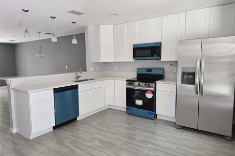 Commercial property in Ocala, Florida 6 bedrooms, 224.36 sq.m. № 1732588 - photo 10