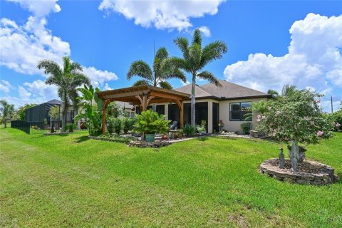 House in Bradenton, Florida 2 bedrooms, 169.73 sq.m. № 1835825 - photo 27