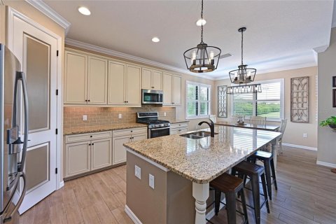House in Bradenton, Florida 2 bedrooms, 169.73 sq.m. № 1835825 - photo 14