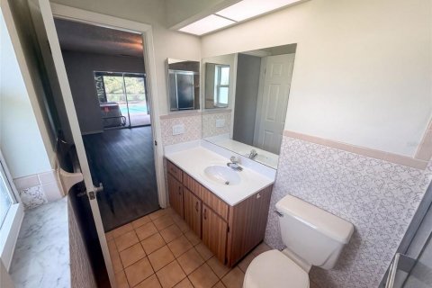 House in Spring Hill, Florida 3 bedrooms, 156.26 sq.m. № 2361079 - photo 20
