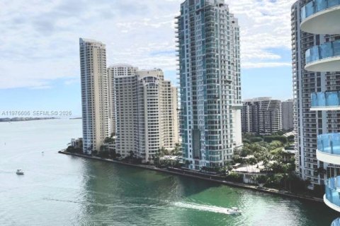 Снять в аренду кондоминиум в Майами, Флорида 2 спальни, 94.2м2, № 2040548 - фото 9