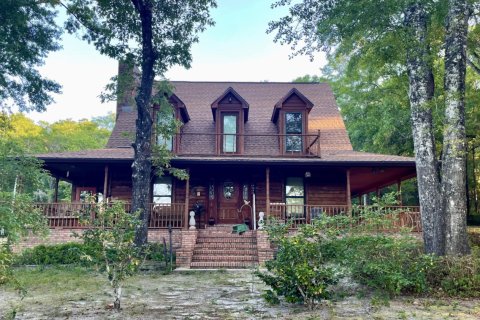 Villa ou maison à vendre à Crestview, Floride: 4 chambres, 190.26 m2 № 560863 - photo 1
