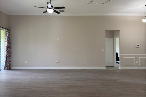 House in Palm Bay, Florida 4 bedrooms, 197.79 sq.m. № 1901030 - photo 9