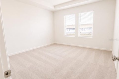 Touwnhouse à louer à Clermont, Floride: 3 chambres, 174.01 m2 № 2111074 - photo 9