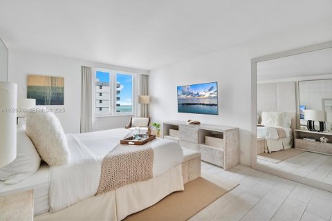 Купить кондоминиум в Майами-Бич, Флорида 3 спальни, 158.58м2, № 1986447 - фото 16