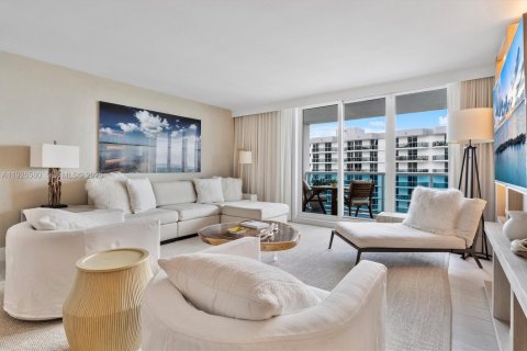 Купить кондоминиум в Майами-Бич, Флорида 3 спальни, 158.58м2, № 1986447 - фото 2