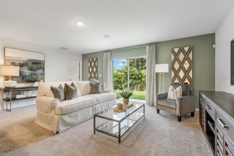 House in Palm Bay, Florida 4 bedrooms, 167.78 sq.m. № 1902848 - photo 3
