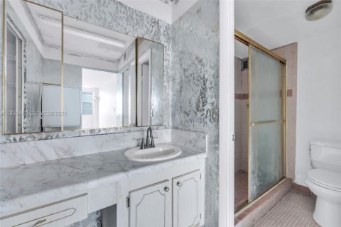 Condominio en venta en North Miami Beach, Florida, 2 dormitorios, 103.31 m2 № 2088449 - foto 23