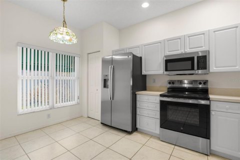 Copropriété à vendre à Saint Petersburg, Floride: 2 chambres, 155.15 m2 № 2129954 - photo 5