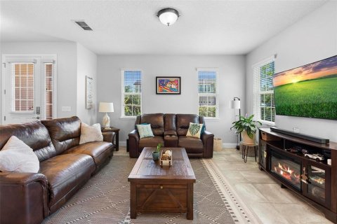 House in Kissimmee, Florida 3 bedrooms, 198.63 sq.m. № 1654369 - photo 7