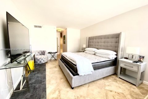 Copropriété à vendre à Miami Beach, Floride: 1 chambre, 80.36 m2 № 1934323 - photo 10