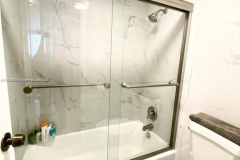 Copropriété à vendre à Miami Beach, Floride: 1 chambre, 80.36 m2 № 1934323 - photo 15