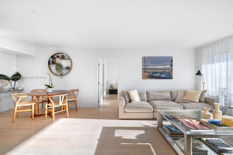 Снять в аренду кондоминиум в Майами-Бич, Флорида 2 спальни, 104.98м2, № 2034942 - фото 10