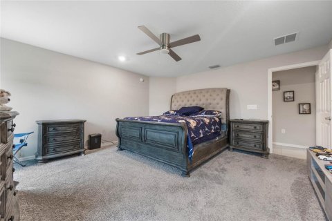 House in Davenport, Florida 4 bedrooms, 157.75 sq.m. № 1802068 - photo 11