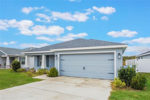 House in Davenport, Florida 4 bedrooms, 157.75 sq.m. № 1802068 - photo 2