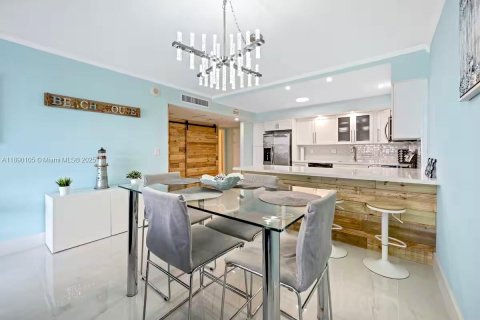 Condominio en venta en Sunny Isles Beach, Florida, 1 dormitorio, 93.37 m2 № 1943421 - foto 11