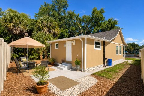 House in Clearwater, Florida 2 bedrooms, 76.64 sq.m. № 2212937 - photo 12