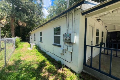 Commercial property in Ocala, Florida 4 bedrooms, 108.14 sq.m. № 2220573 - photo 2